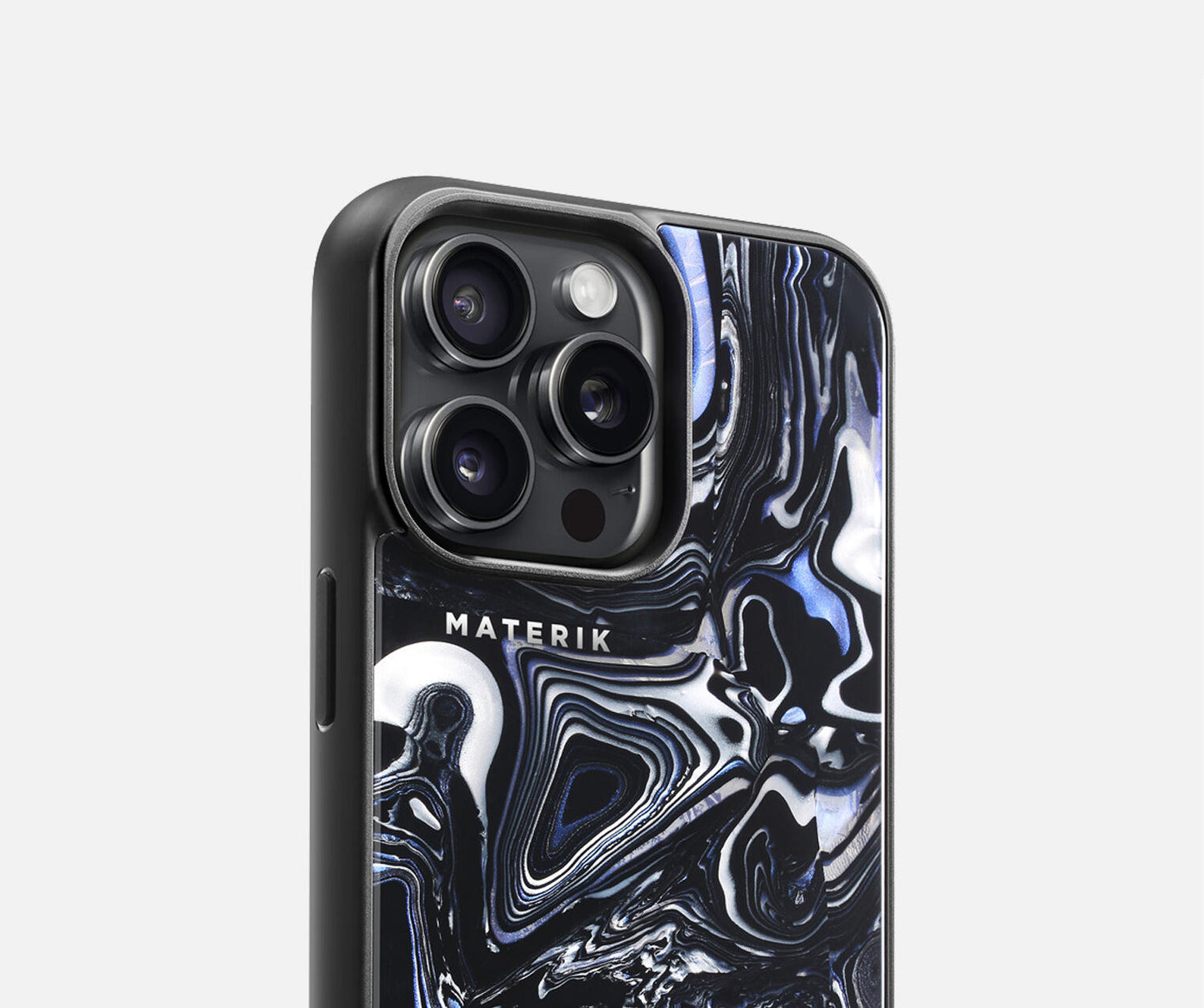 PureCase for iPhone 15 - detail
