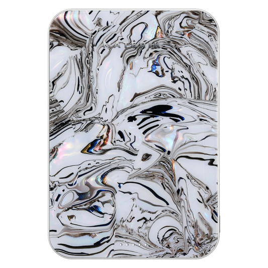 Materik Halo MagSafe Qi2 power bank in White Pearl, handmade Italian pattern